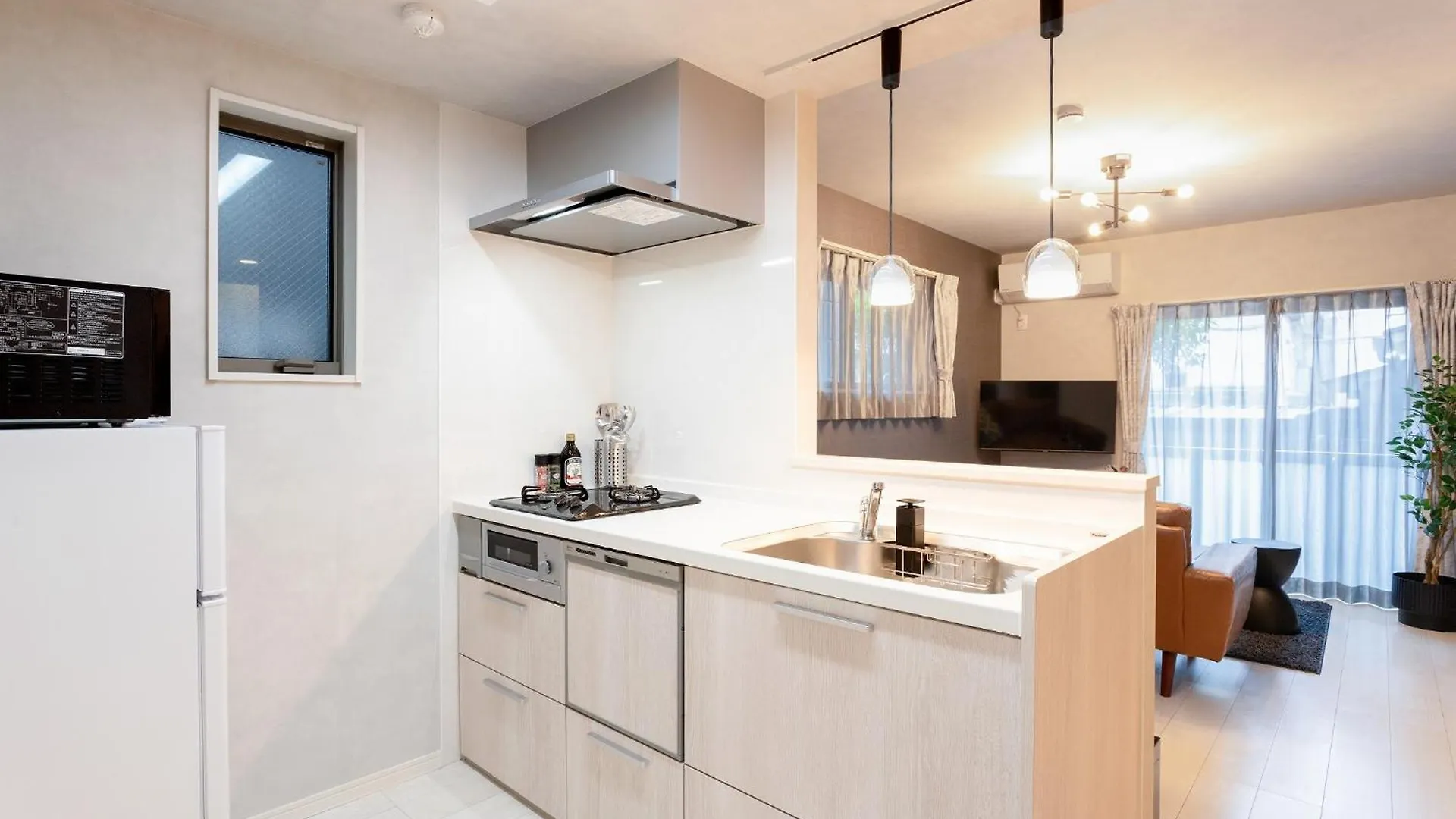 Bijou Suites Cocoa Tokyo Apartment
